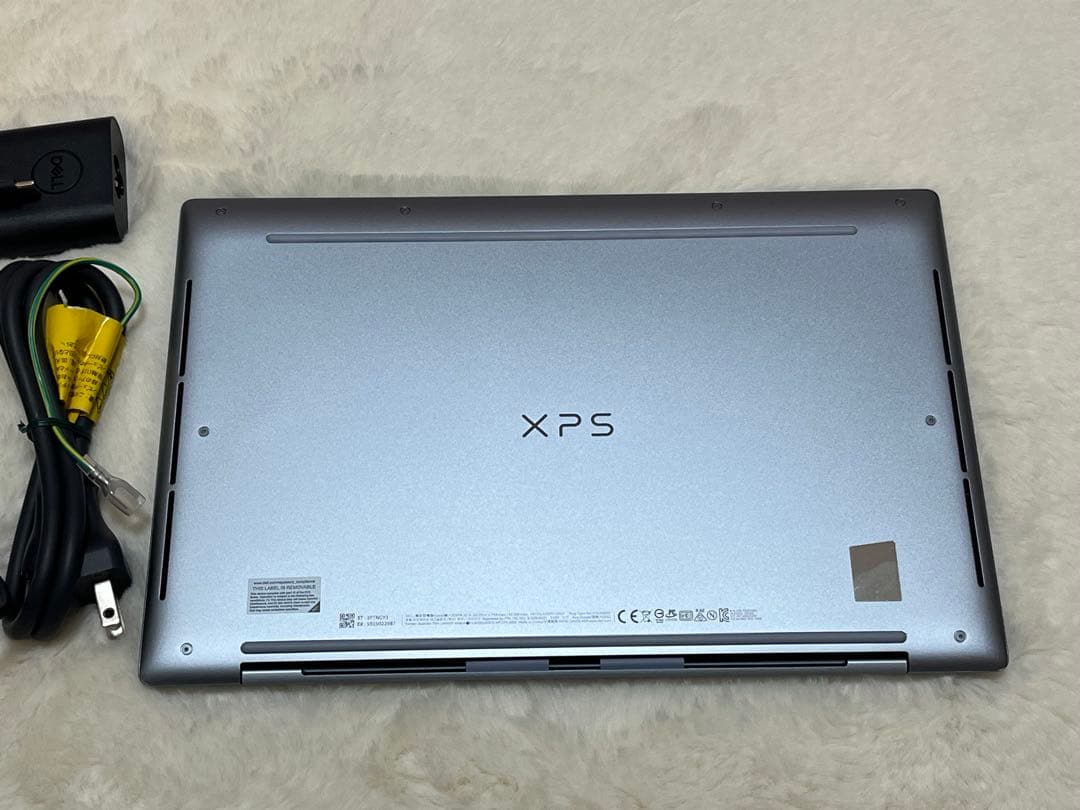 DELL XPS9315 core7 12th SSD512 メモリ16GB