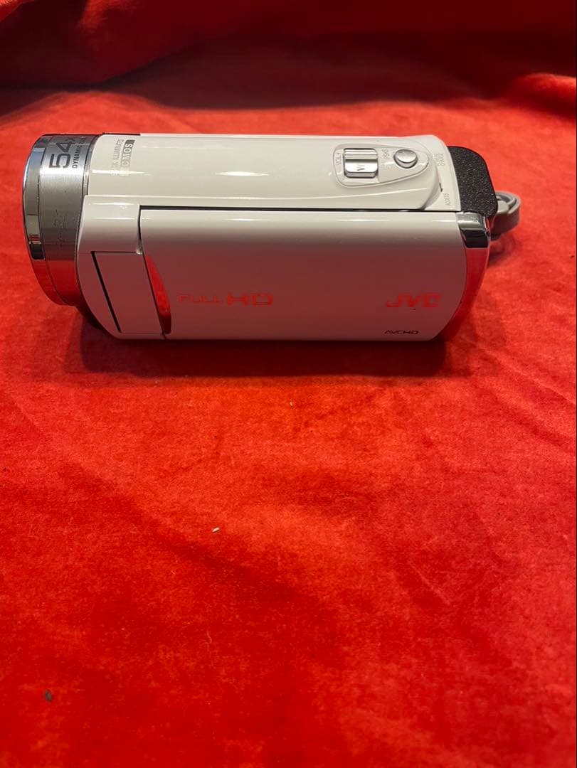 【美品】 JVC ビデオカメラ Everio GZ-E265 ホワイト