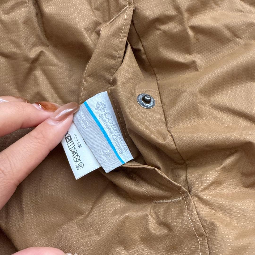 ※限定値下げ　キッズスノーウェアColumbia フード付き中綿コート XS