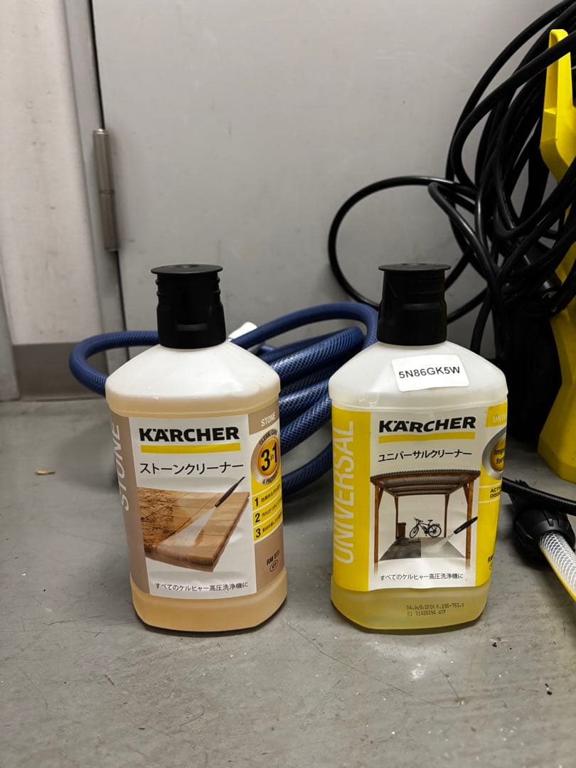 KARCHER 高圧洗浄機本体 洗剤付き　K3静音