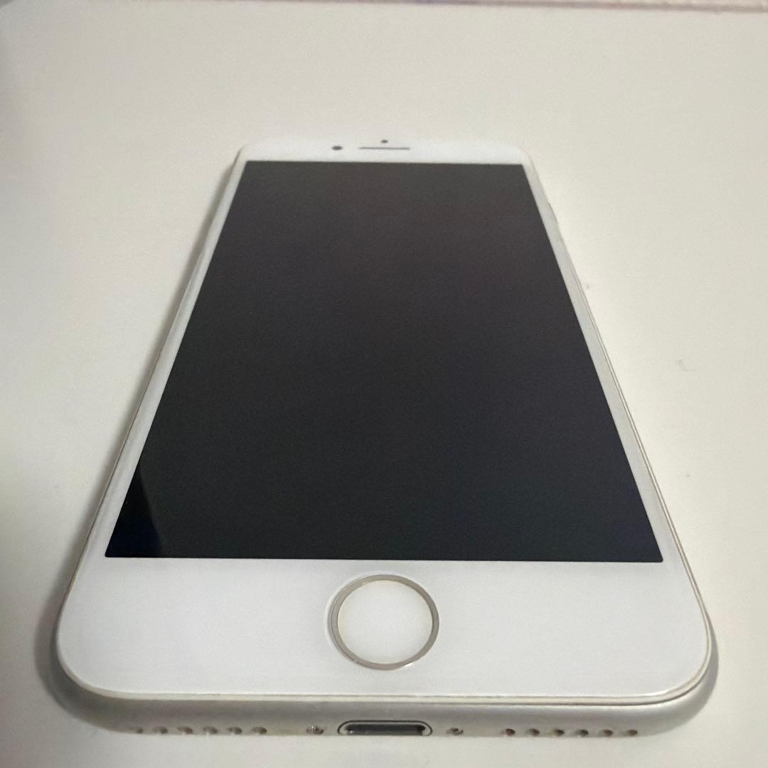 Apple iPhone8 ホワイト64GB SIMロック解除済