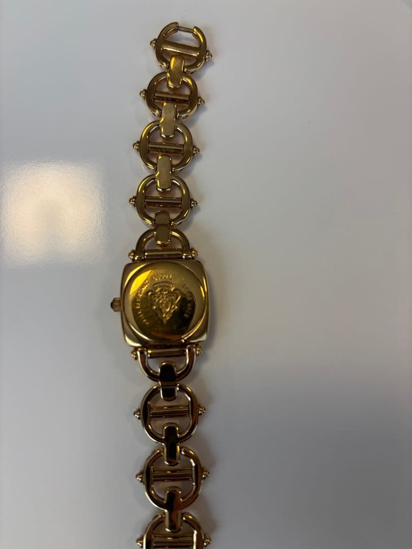 GUCCI グッチ　6400L 腕時計　ゴールド