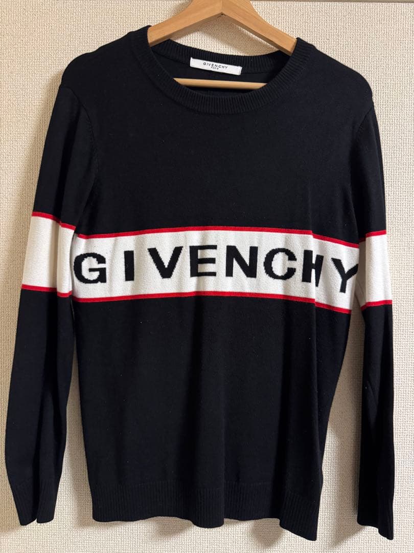 【369様】　専用GIVENCHY クルーニット