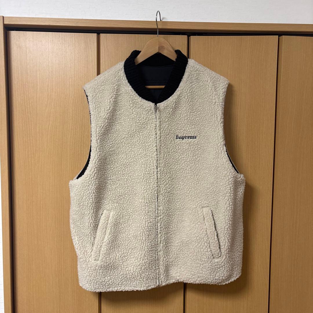 Supreme リバーシブル　ボアベスト