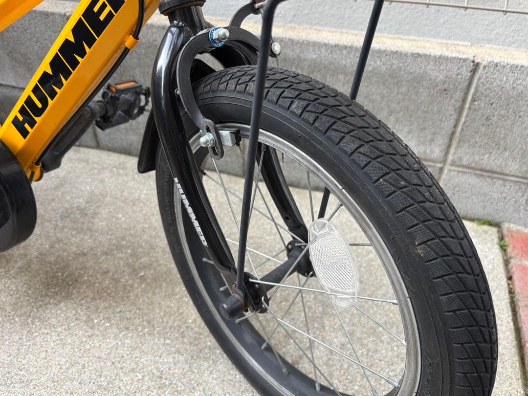 送料込み　HUMMER 子供用自転車 ジュニアサイズ 前バスケット付き16インチ