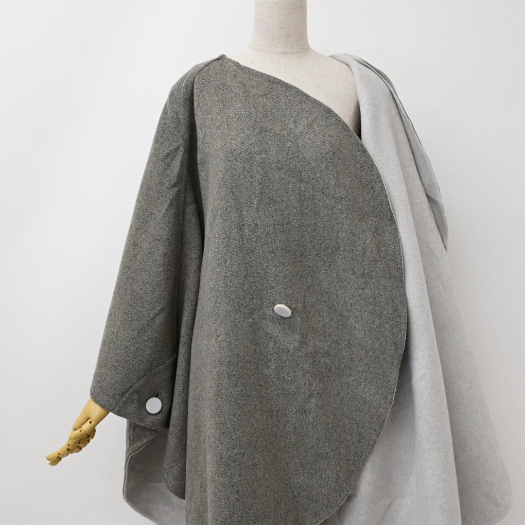 47945★年 イッセイミヤケ ポンチョコート マフラー付き グレー
