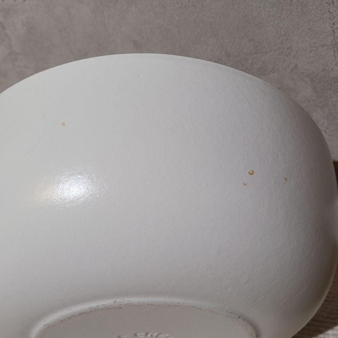 ルクルーゼ　マルミット　スターレリーフ　コットン　ゴールドツマミ　22cm