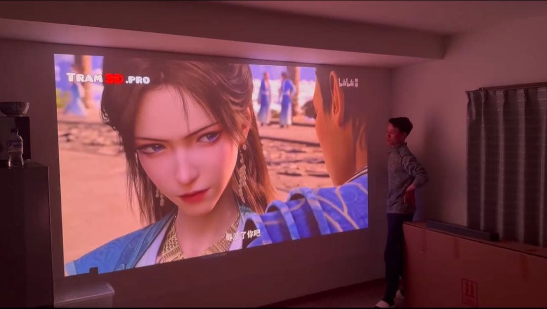 JMGO N1s Pro 4Kプロジェクター 本体 グレー