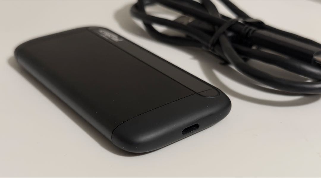 Crucial X8 2TB ポータブルSSD