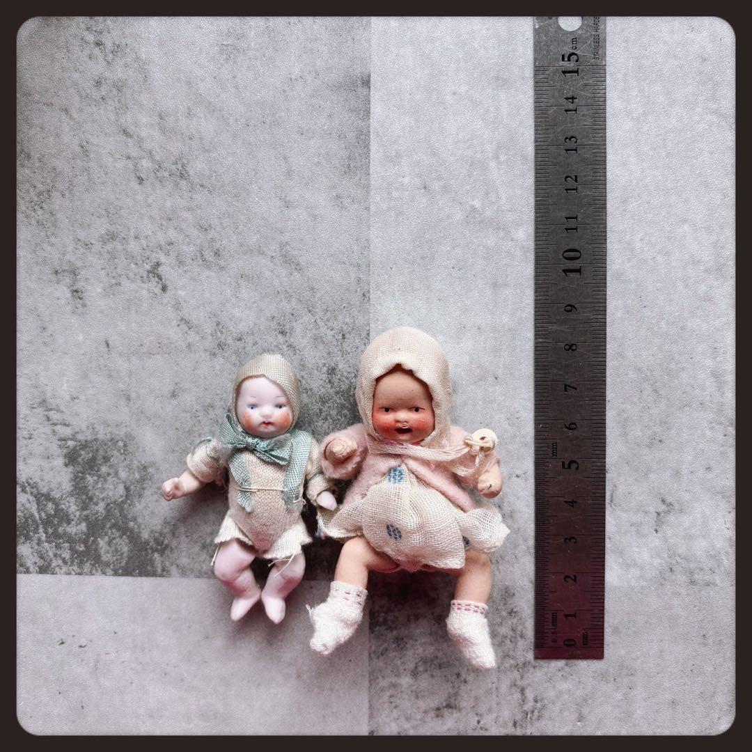 オールドヴィンテージ ベビーベッドとベビーチェア ベビービスクドール2体のセット