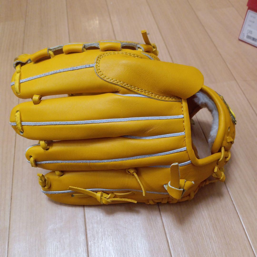 リンドスポーツ　硬式　ピッチャー用グローブ