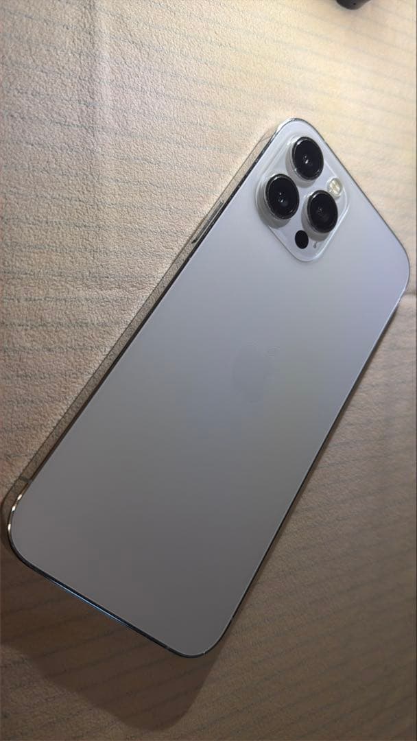 Apple iPhone 12 Pro MAXシルバー 本体