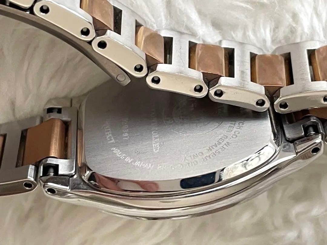 ＊　CITIZEN Xc エコドライブ電波 ティタニア ES8154-55W ＊