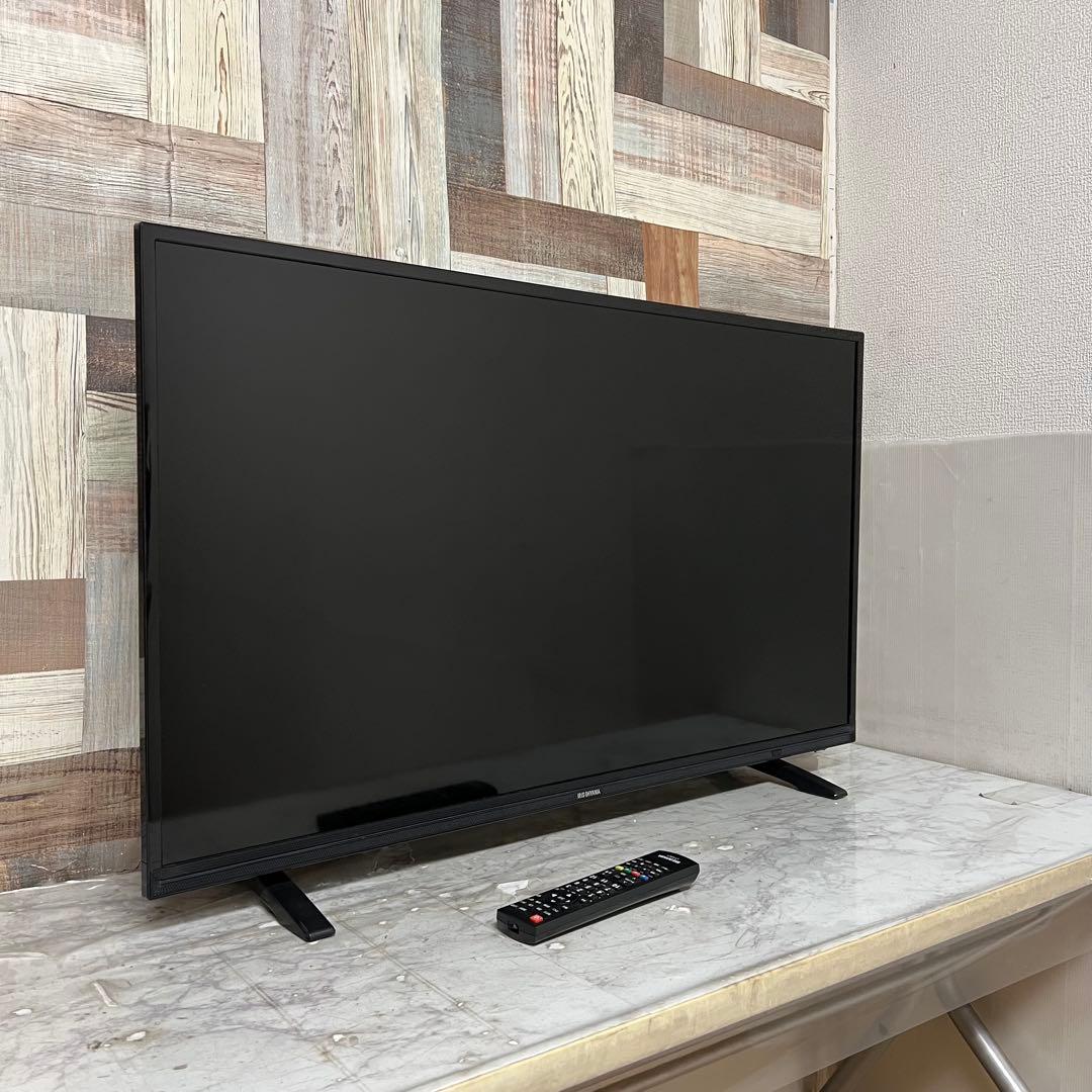 TKSさん専用アイリスオーヤマ40型地デジBS CSチューナー内蔵液晶テレビ