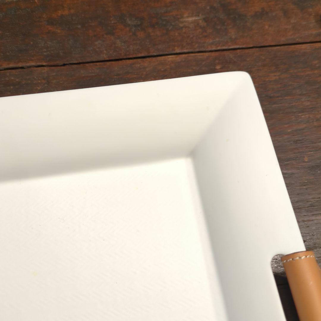 真*理様 エルメス　ヴィドポッシュ　トレイ　シェブロン　マルチトレー　陶器　セリ