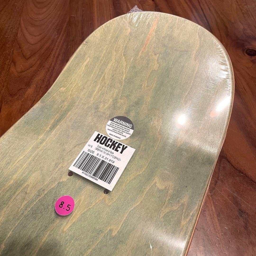 HOCKEY スケートボードデッキ　スケボーデッキ　新品　未使用　8.5
