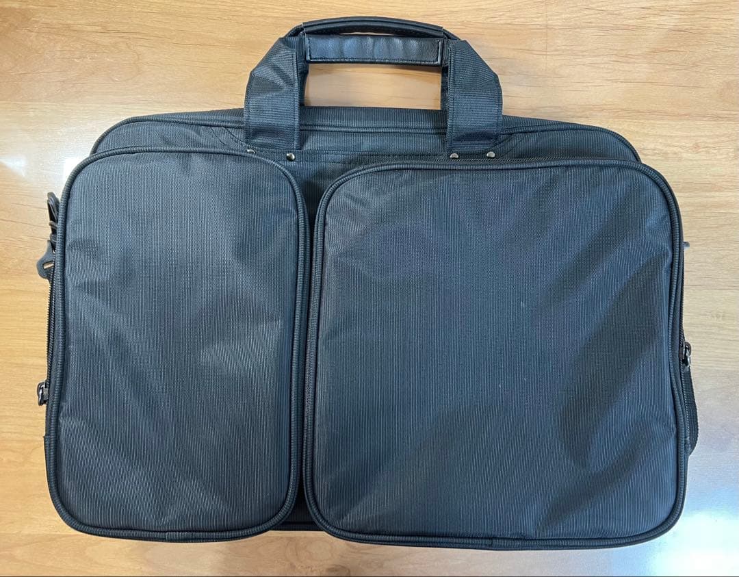 i*o様 延長保証たっぷり使用30分　極美NEC ノートPC PC-N1535F