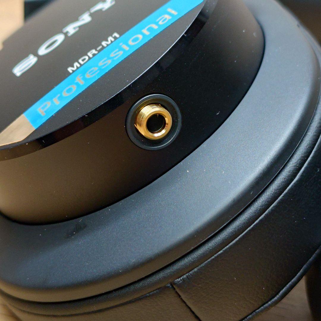 SONY MDR-M1 モニターヘッドホン
