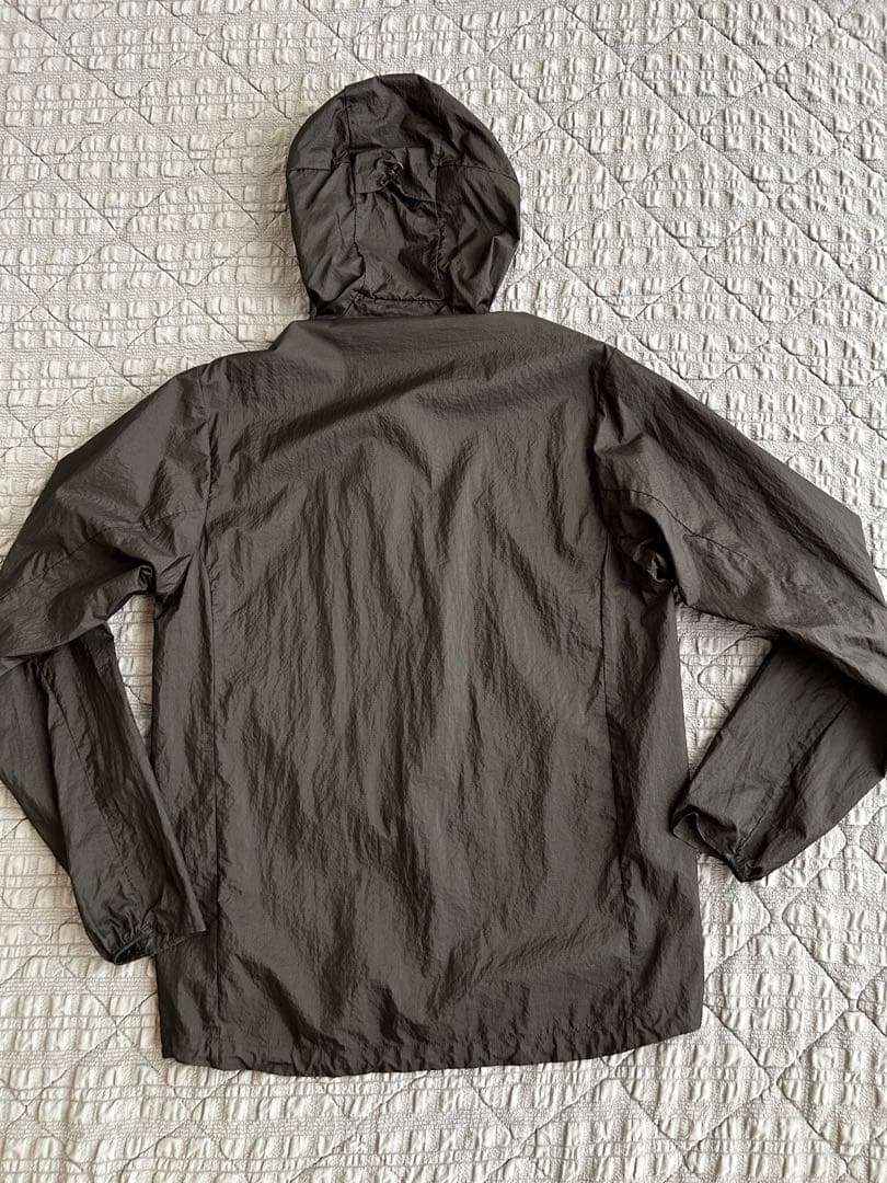 patagonia フーディニジャケット Mサイズ ブラック