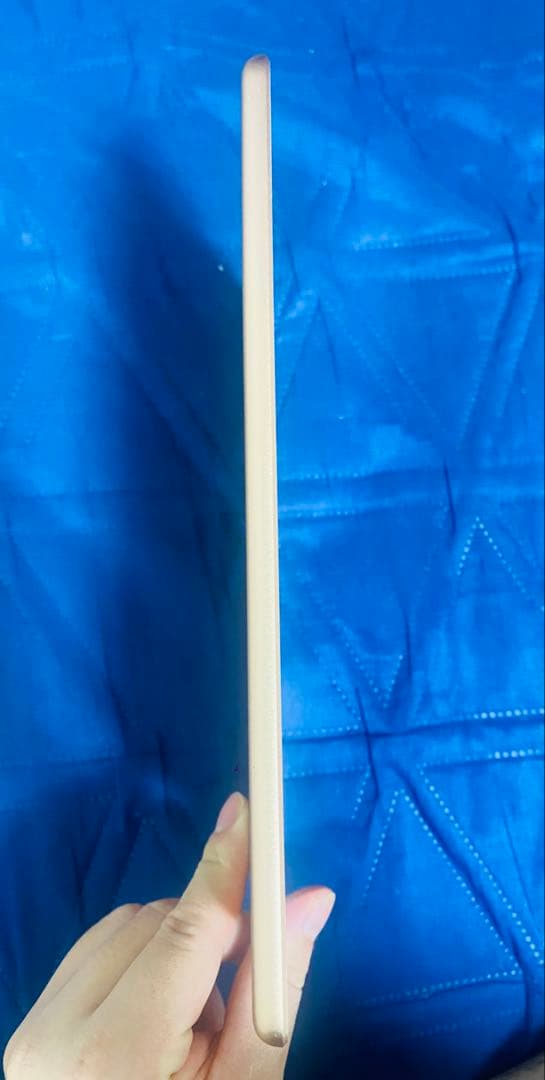 「美品」iPad 第6世代 9.7型 A10◆32GB バッテリー100%