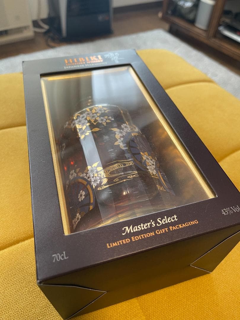 ウイスキー Hibiki Harmony Master's Select Limited