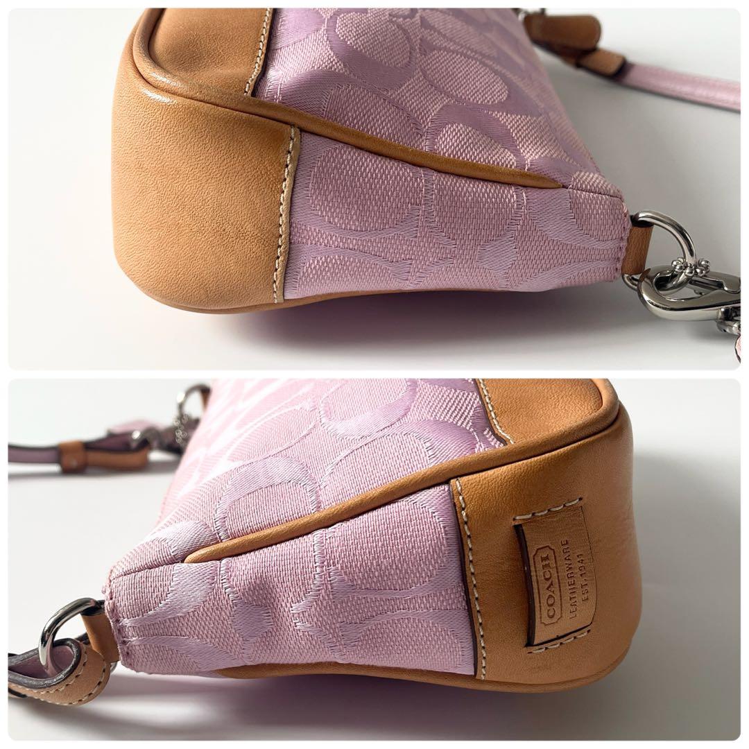 コーチ　アクセサリーポーチ　シグネチャー　キャンバス　レザー　ピンク　ベージュ