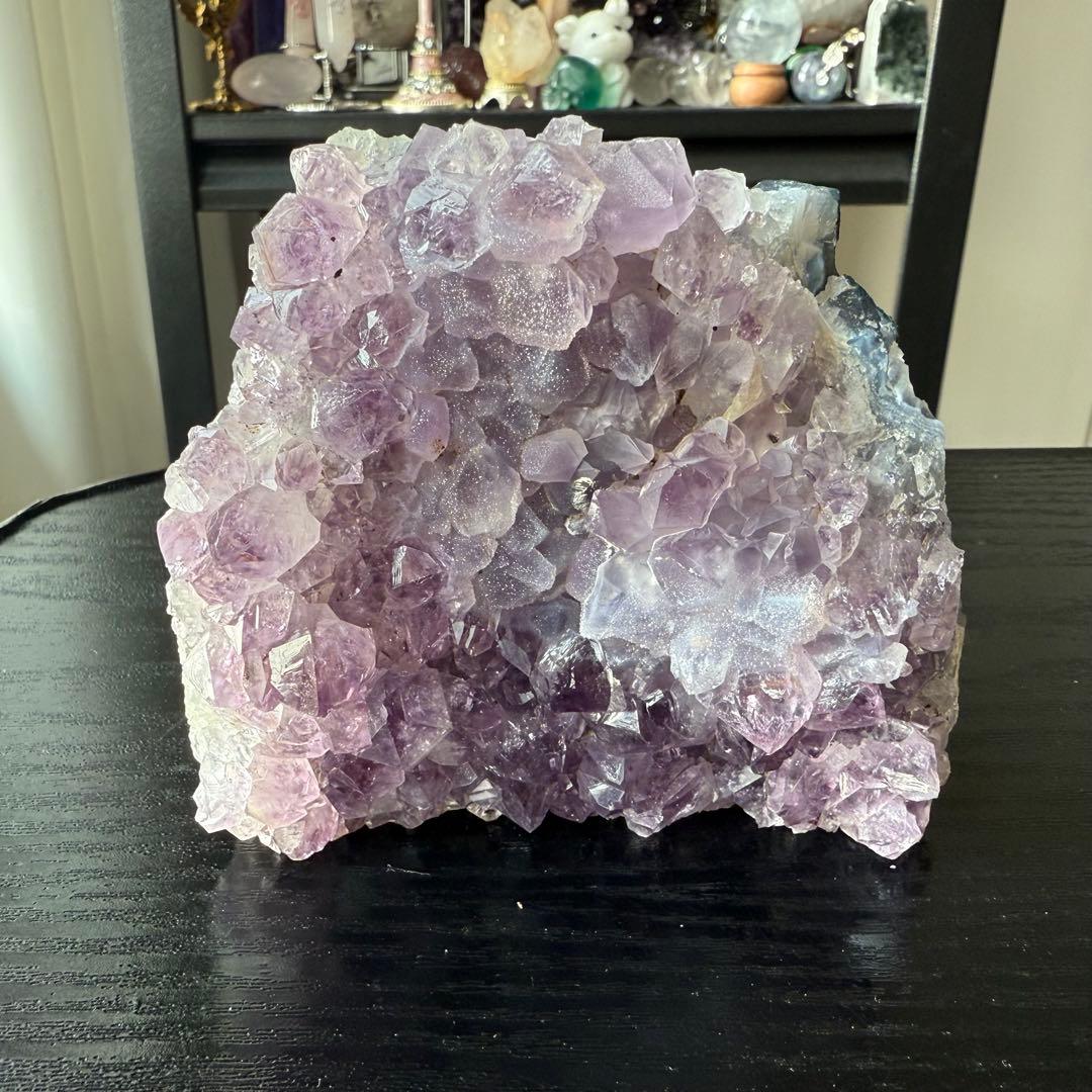 天然石シュガーアメジストの原石　置物　鉱物NO.011613