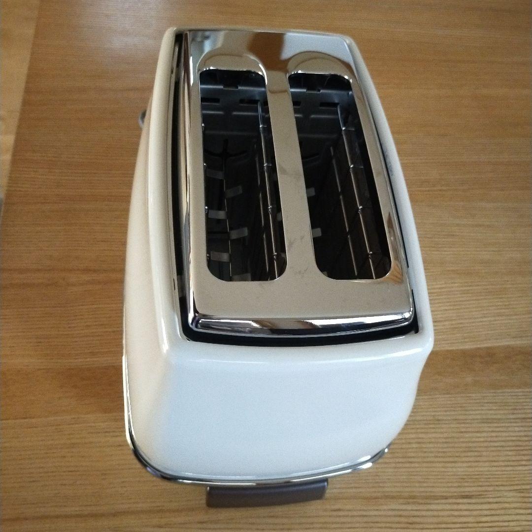 デロンギ　アイコナ・ヴィンテージ　ポップアップトースター　ドルチェベージュ