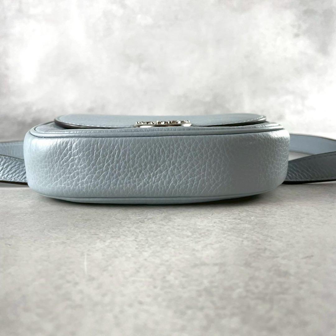 ✨美品✨コーチ　ボディバッグ　ショルダーバッグ 2way 馬車金具　レザー　青