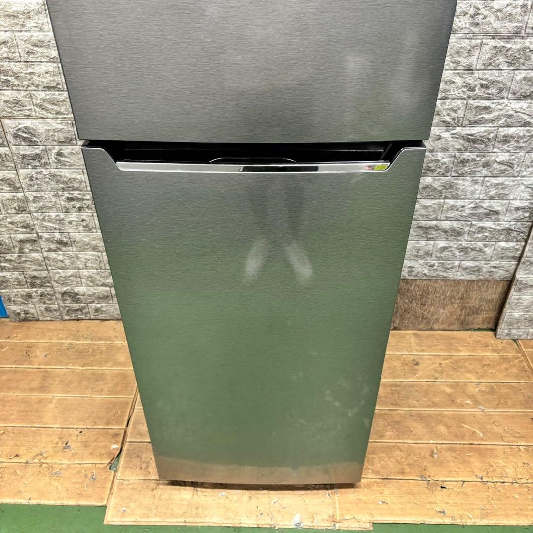 934 冷蔵庫　200L〜300L 大人気　小型　大型　右開き　シルバー　格安