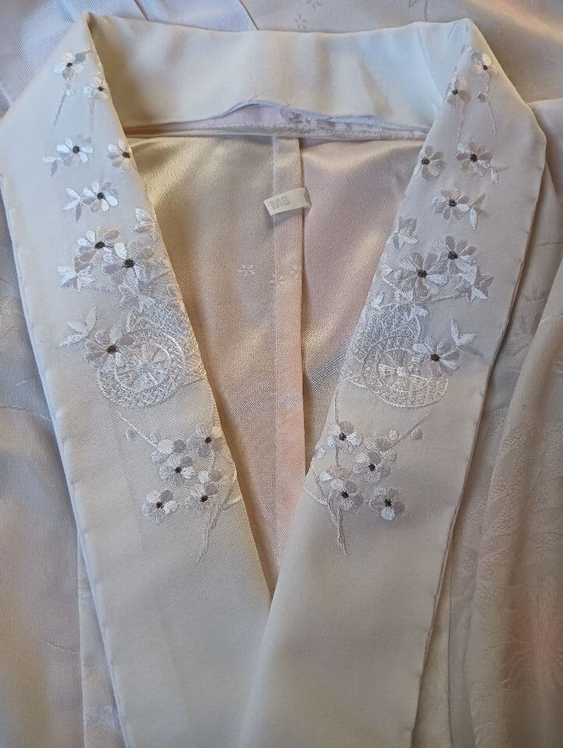 華やか振袖フルセット　赤　古典柄　金駒刺繍　身丈161.5 裄 65　お値打ち