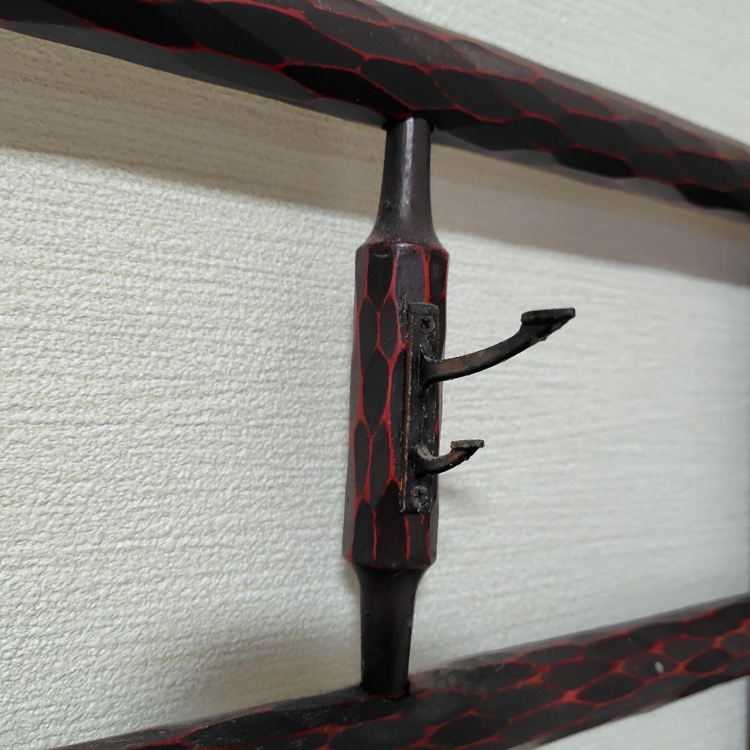 衣桁 彫刻模様付き　着物掛け　 ※関西までの引き取り可能なら値段変更可能！