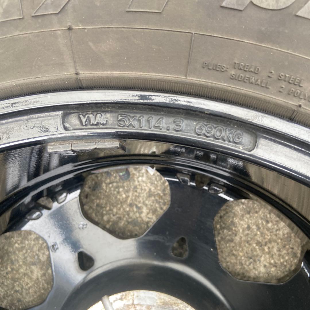 デリカd5 215/70 R16 タイヤホイールセット