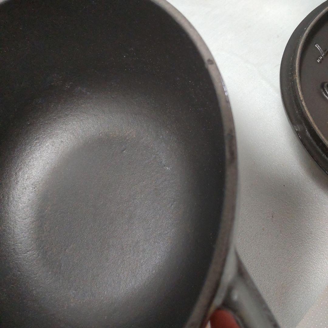 Staub　ワナベ　18（M