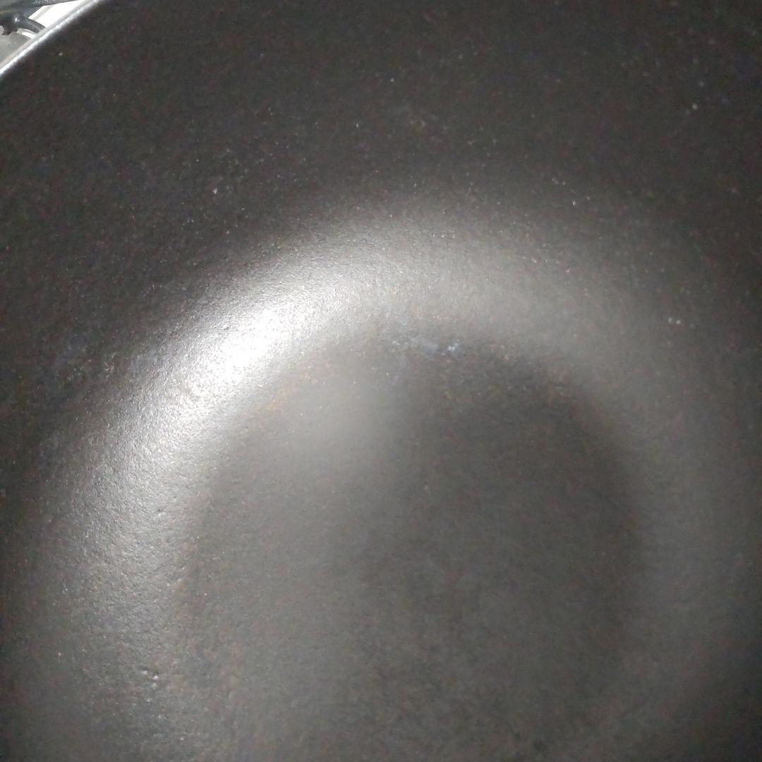 Staub　ワナベ　18（M