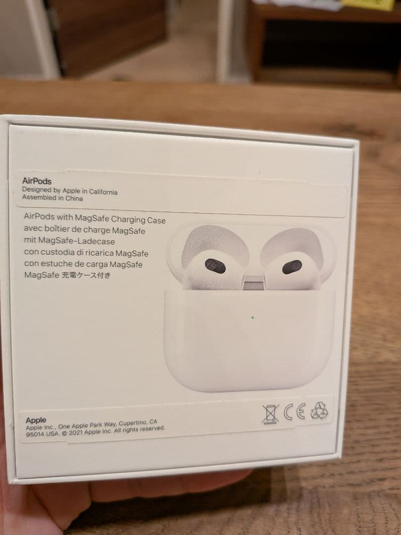 AirPods3本体 ホワイト 充電ケース・ケーブル付き