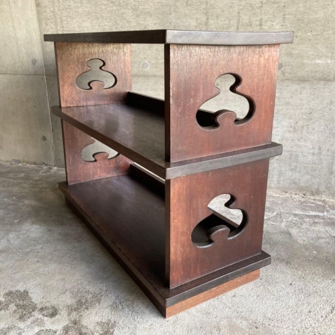 古い飾り棚 置物台 ラック シェルフ 展示 陳列 透かし 木製 家具 レトロ