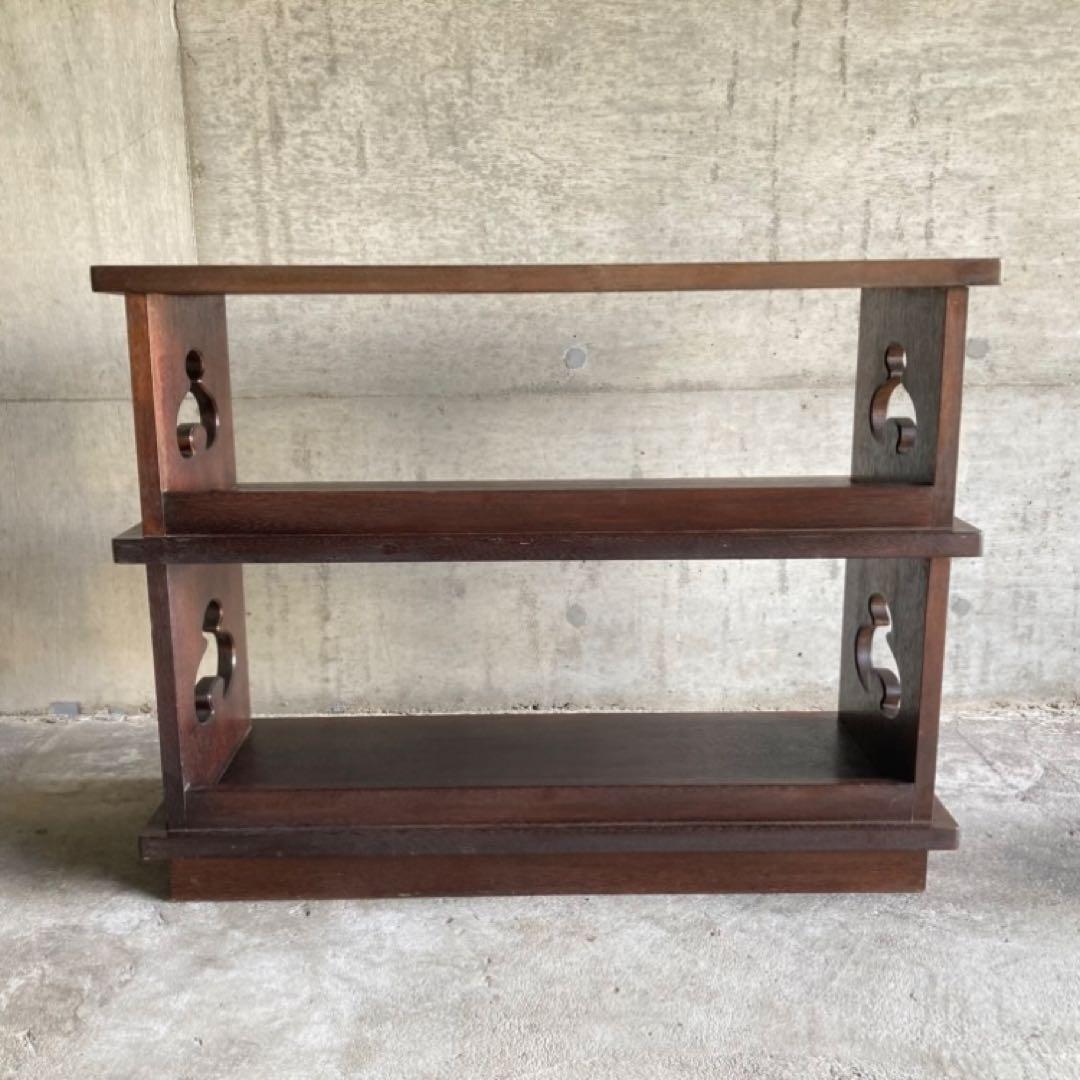 古い飾り棚 置物台 ラック シェルフ 展示 陳列 透かし 木製 家具 レトロ