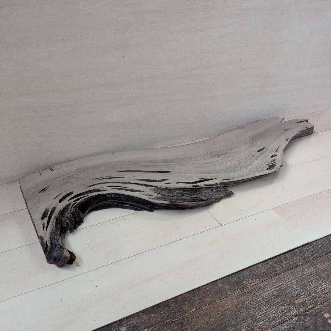 神代杉の飾り台　花台　自然木　無塗装