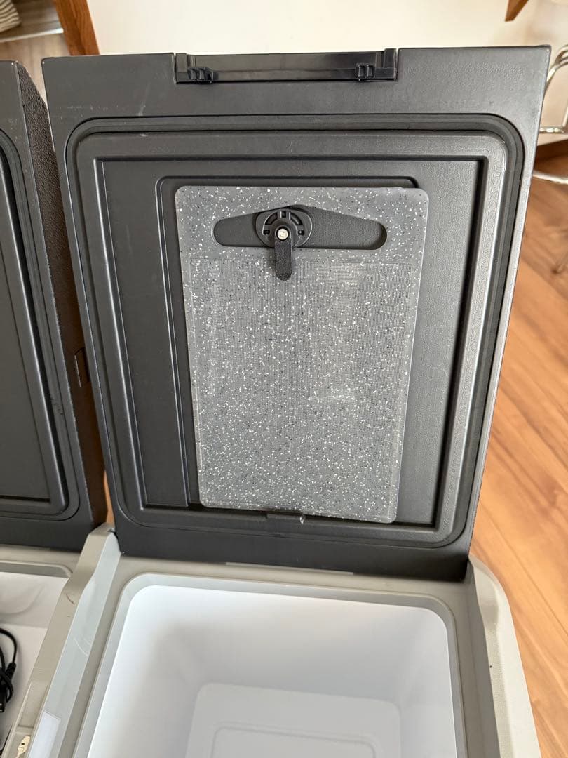 Goture 車載冷蔵庫 40L 大容量キャスター付き 調整ハンドル付き