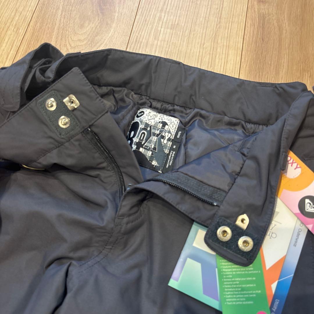 ★新品未使用★ROXY スノボパンツ　スキーパンツ　M