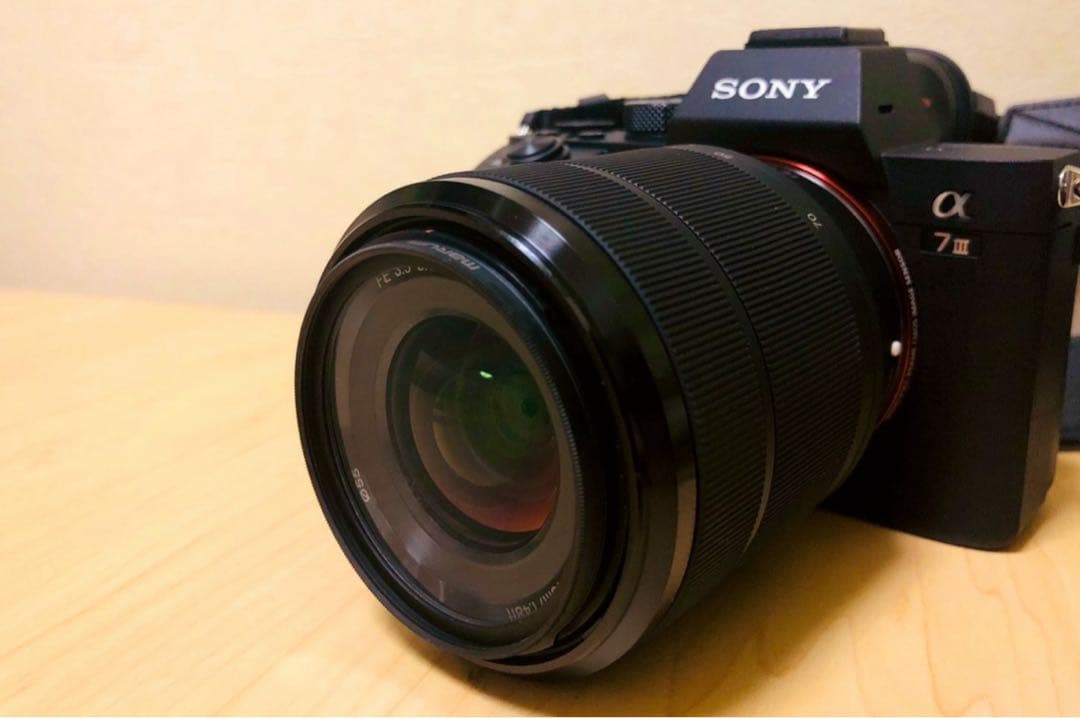 SONY アルファ3 and FE 14mm F1.8 GM 本体と箱付き