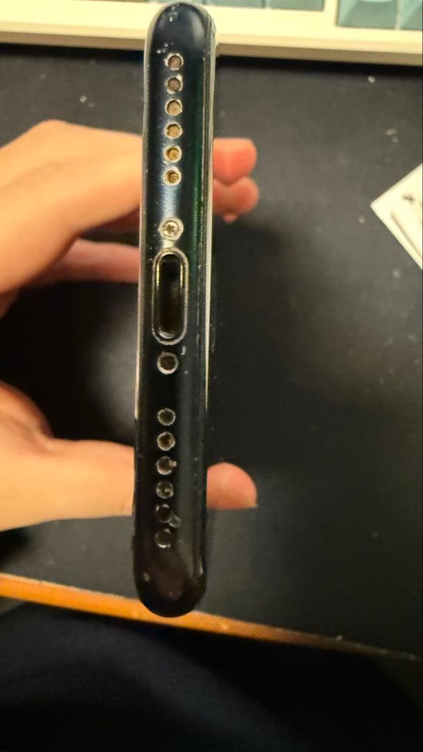 iPhone SE (第3世代) ブラック 128GB