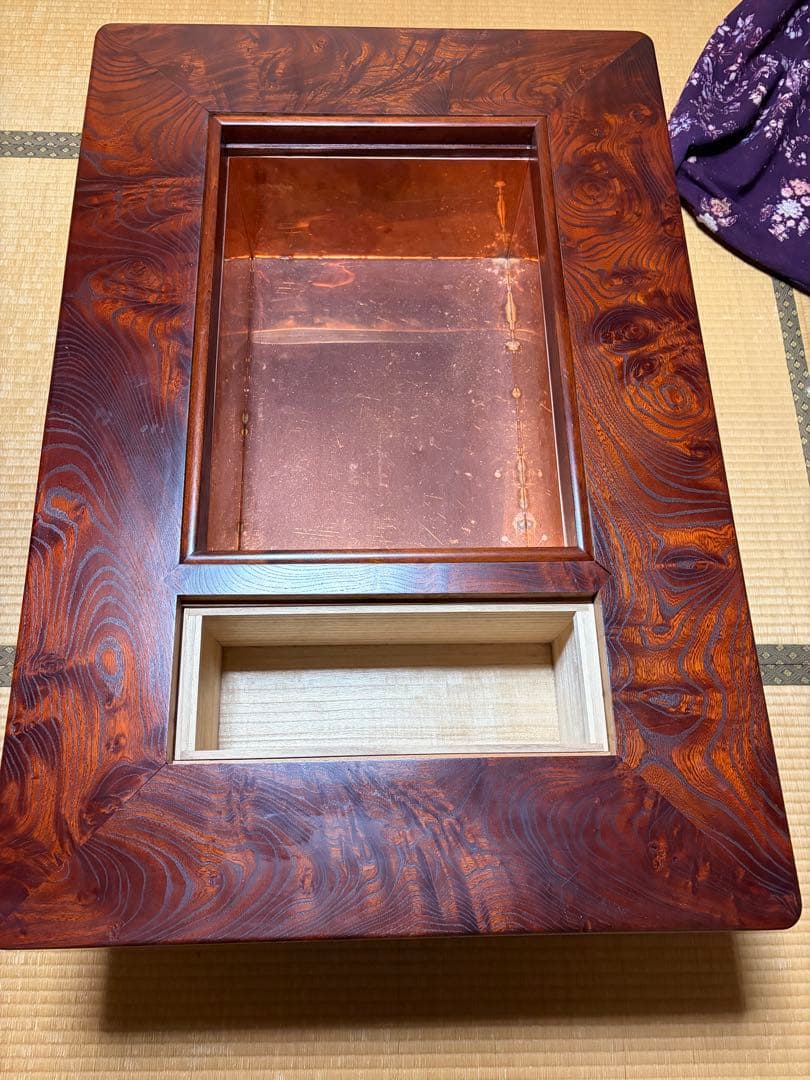 【未使用品】高級囲炉裏テーブル　古民家家具　工芸品　箱火鉢　座卓　送料込