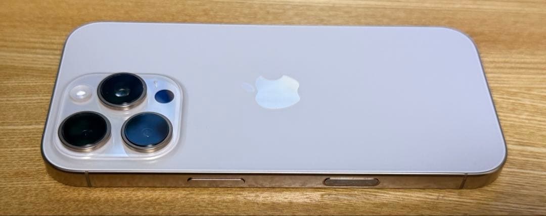 iPhone 16 Pro 512GBデザートチタニウム　SIMフリー