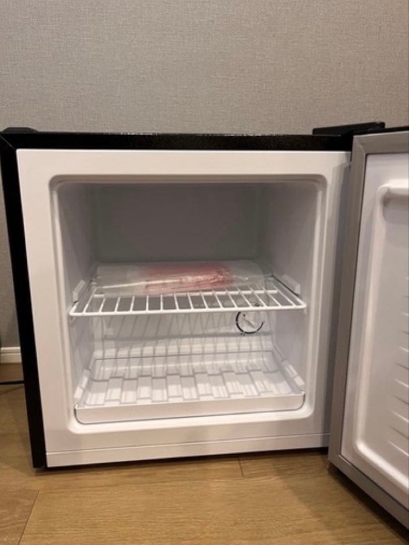 アイリスオーヤマ 小型冷蔵庫 RF-A31FD