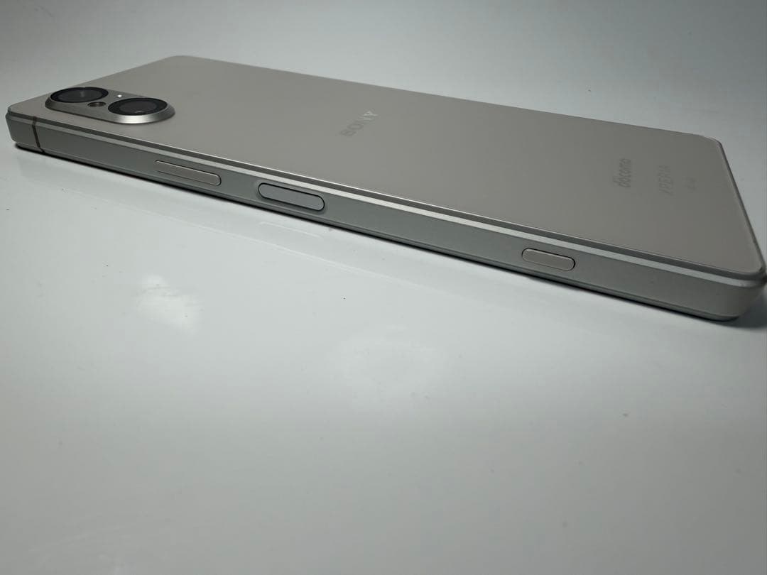 スマートフォン本体 SONY Xperia 5 V docomo so-53d 128GB