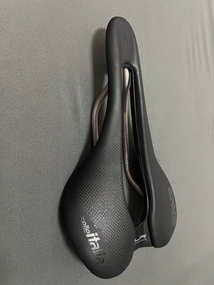ENVE X SELLE ITALIA BOOST SLR 軽量サドル