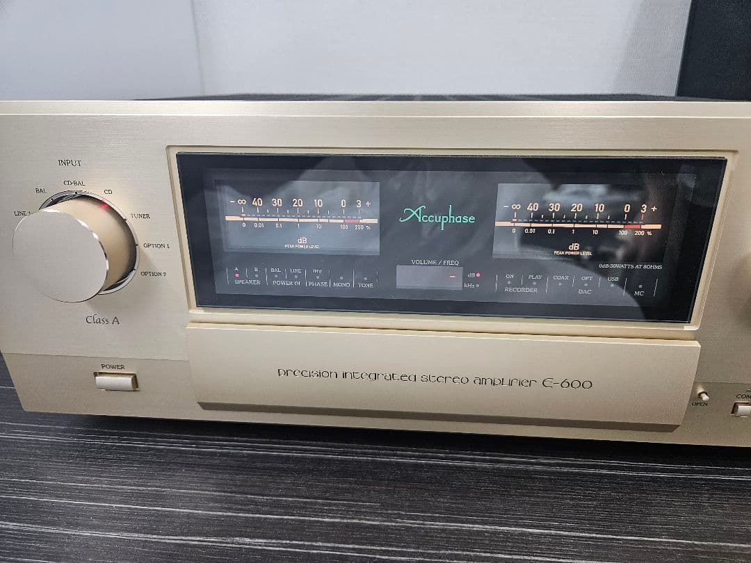 Accuphase E-600 プリメインアンプ リモコン付き 元箱有り 音響