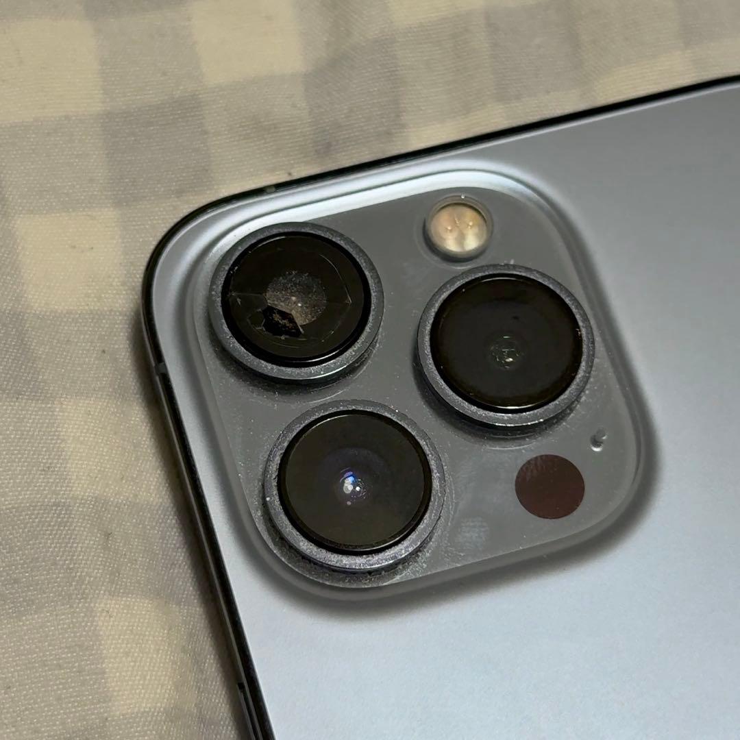 Apple iPhone 13Pro 本体